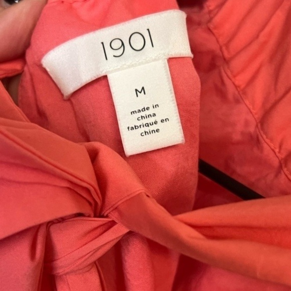 1901 Peach Medium Romantic Vibrant Feminine Halter Neck Sleeveless Shift Dress - Picture 5 of 9